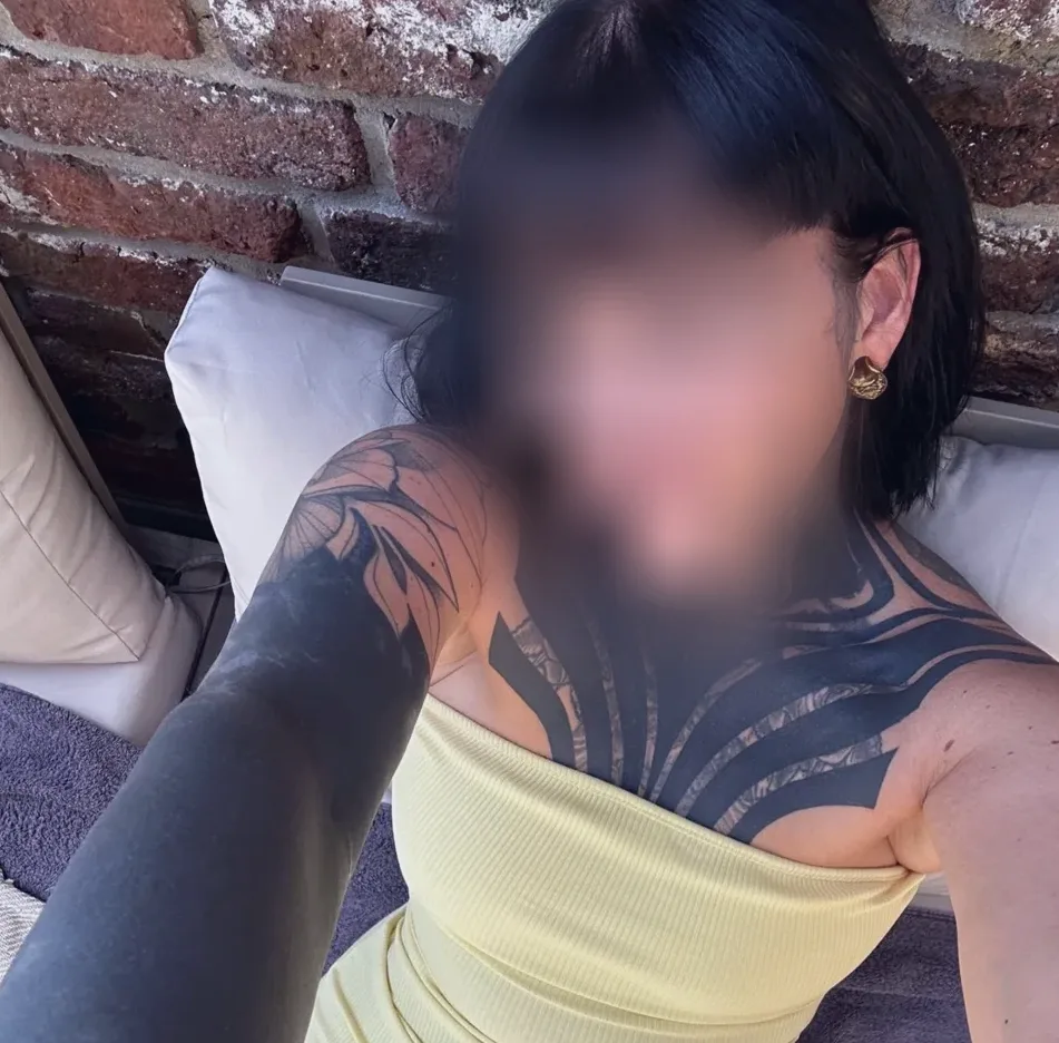 Catriona, 35