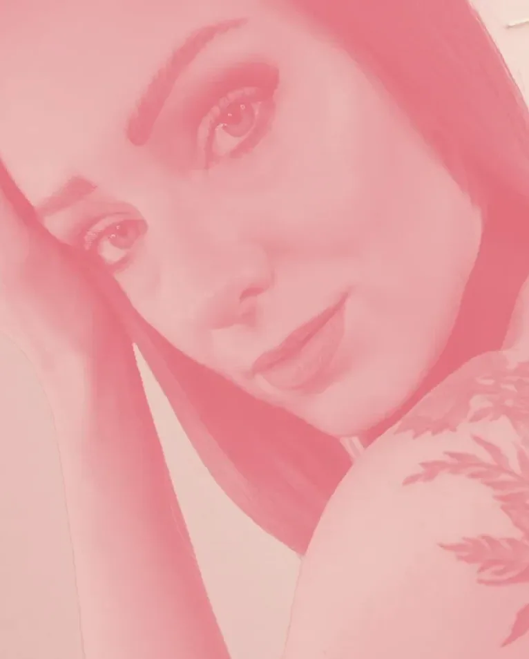 Natalie, 35
