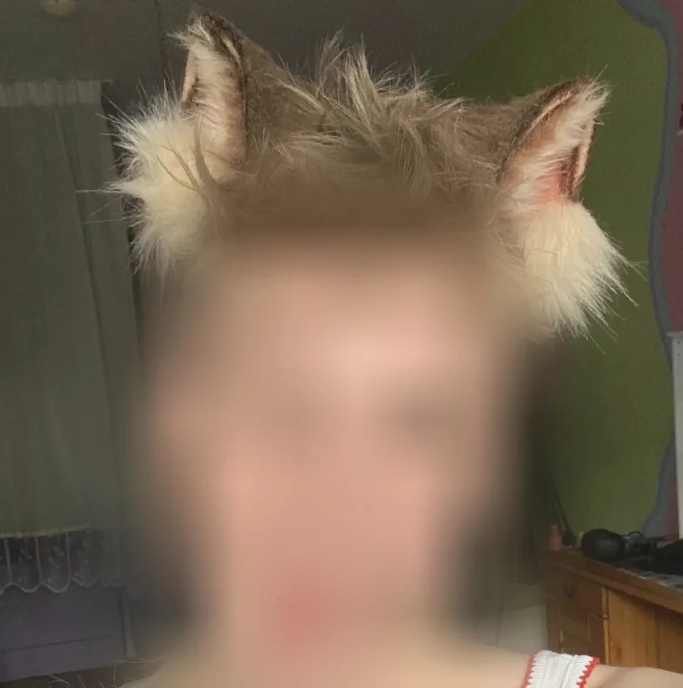 Shona, 23